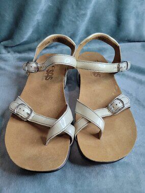 SAS sandals